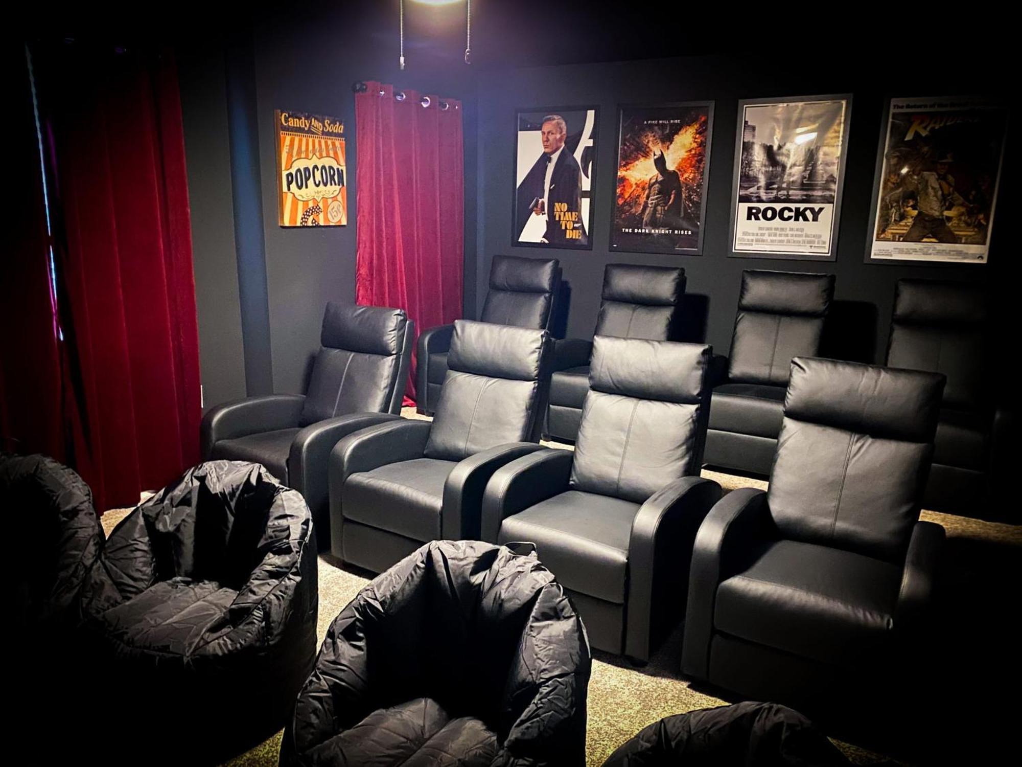 Magical Family Vacation Home Near Disney World At Storey Lake, Star Wars Gameroom, Pool, Theater, Mickey Slide, Sleeps Up To 28 Kissimmee Ngoại thất bức ảnh